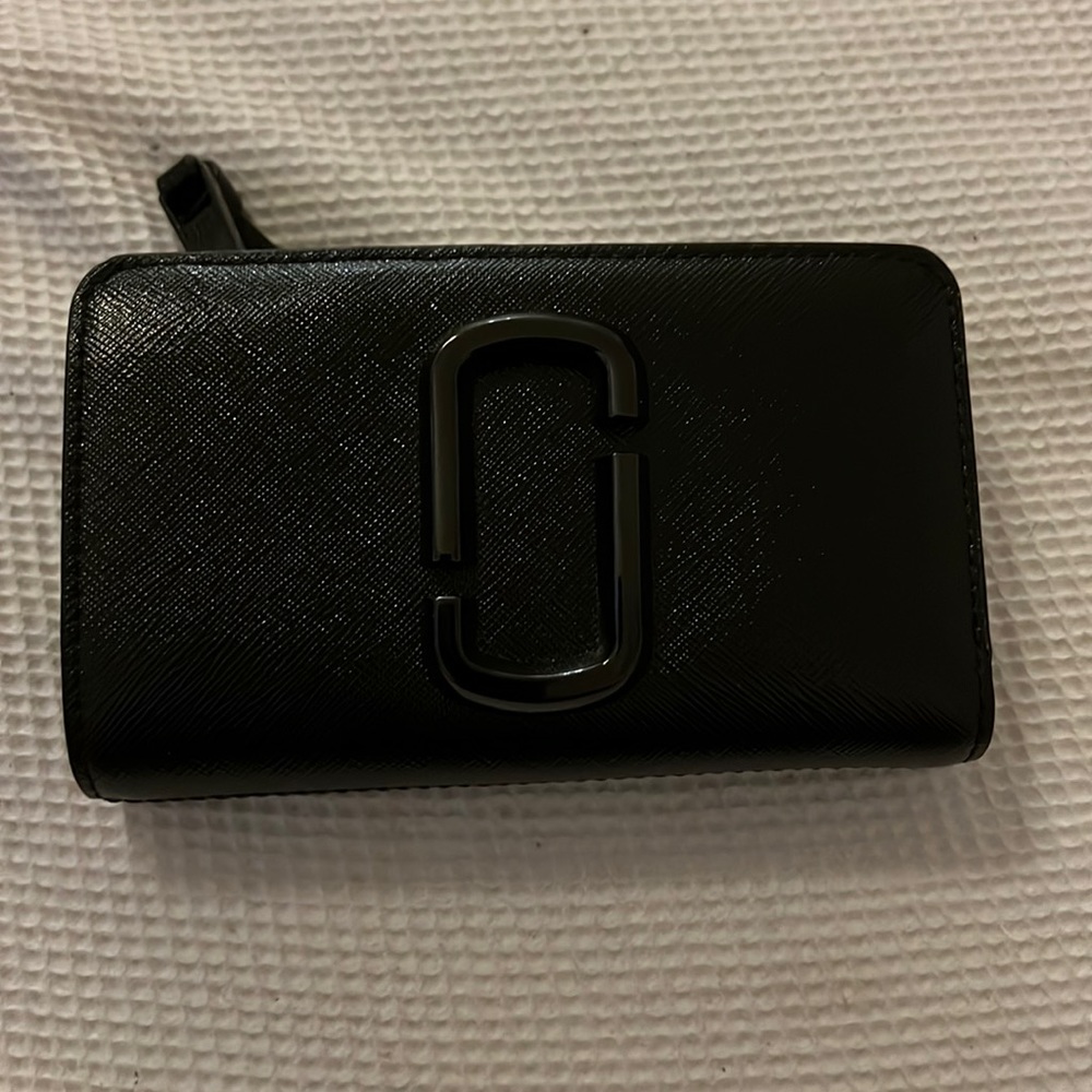 Marc Jacobs wallet